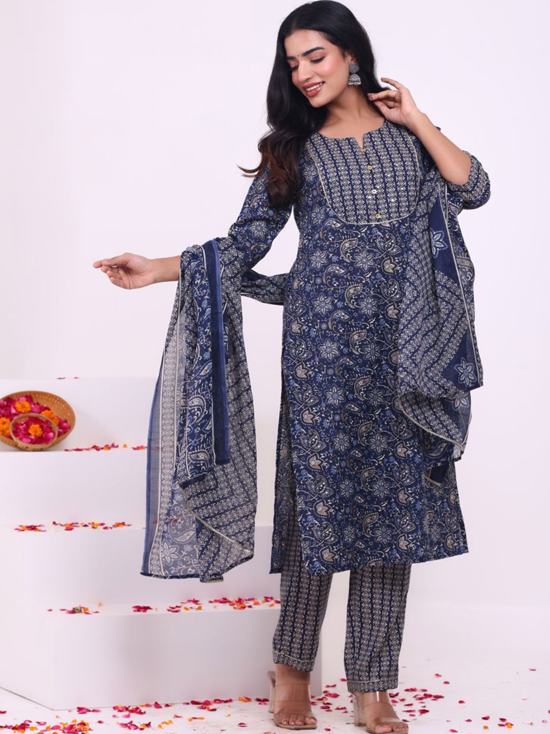 

MYAZA Floral Printed Gotta Patti Kurta with Trousers & Dupatta, Blue