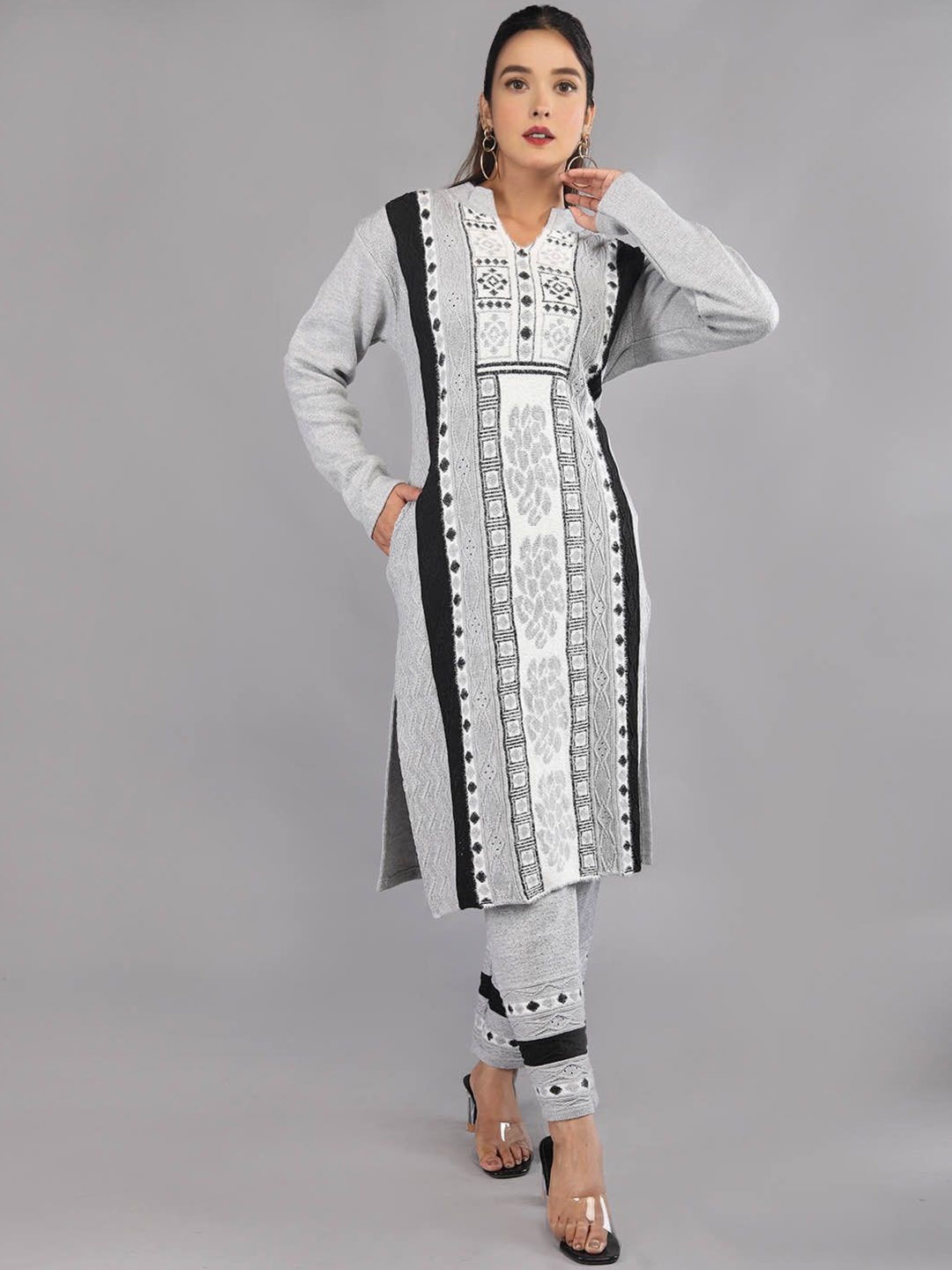 

TYSORT Floral Woolen Straight Kurta with Palazzos, Grey