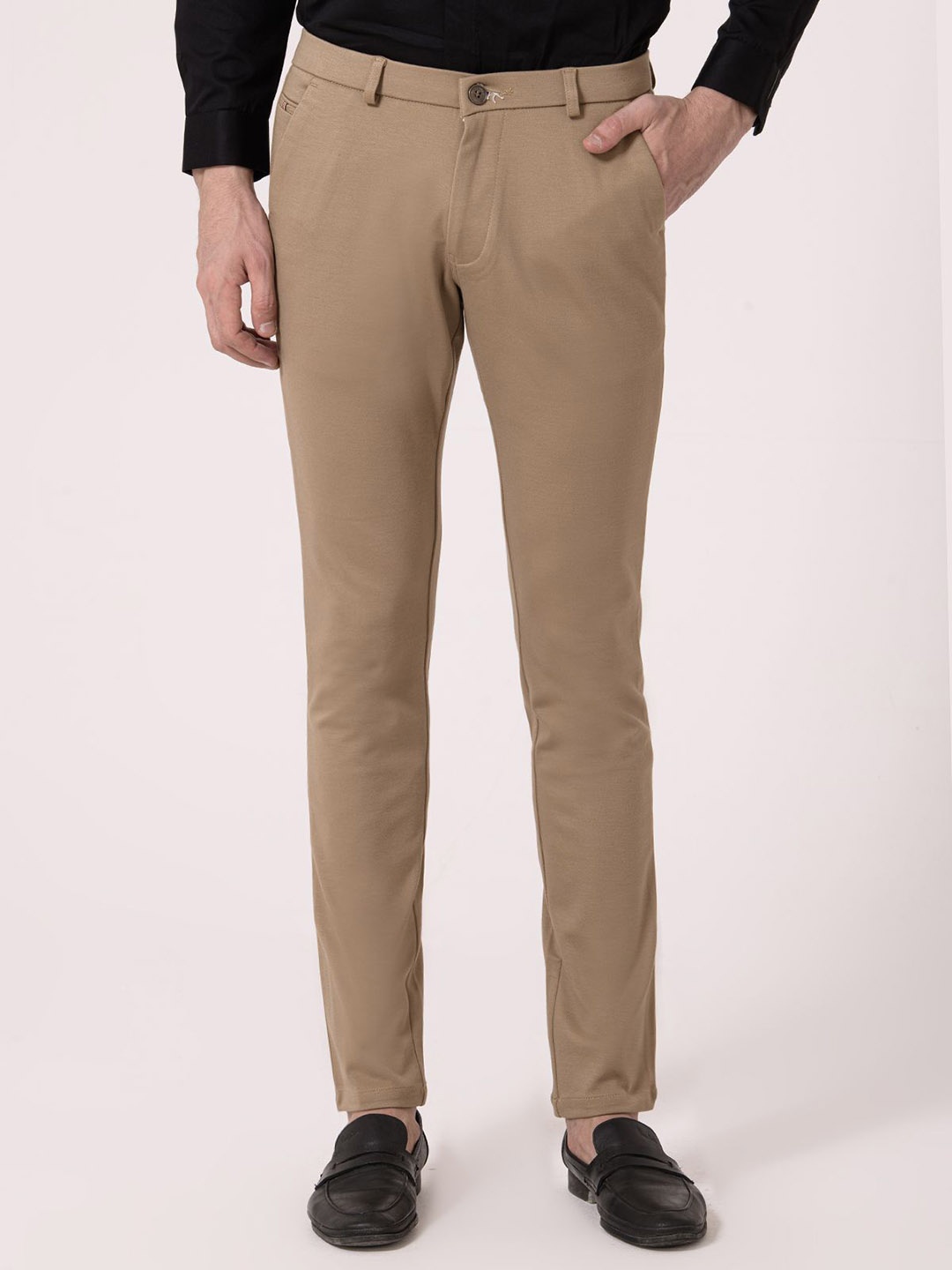 

Albion By CnM Men Casual Solid Regular Trousers, Khaki