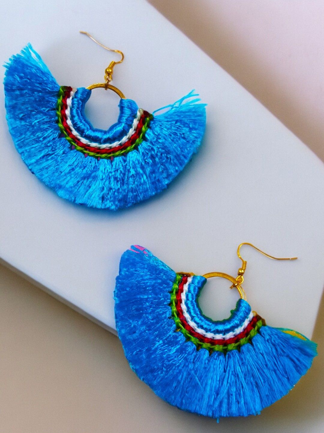 

Sangria Fan Tassel Fashion Earrings, Blue