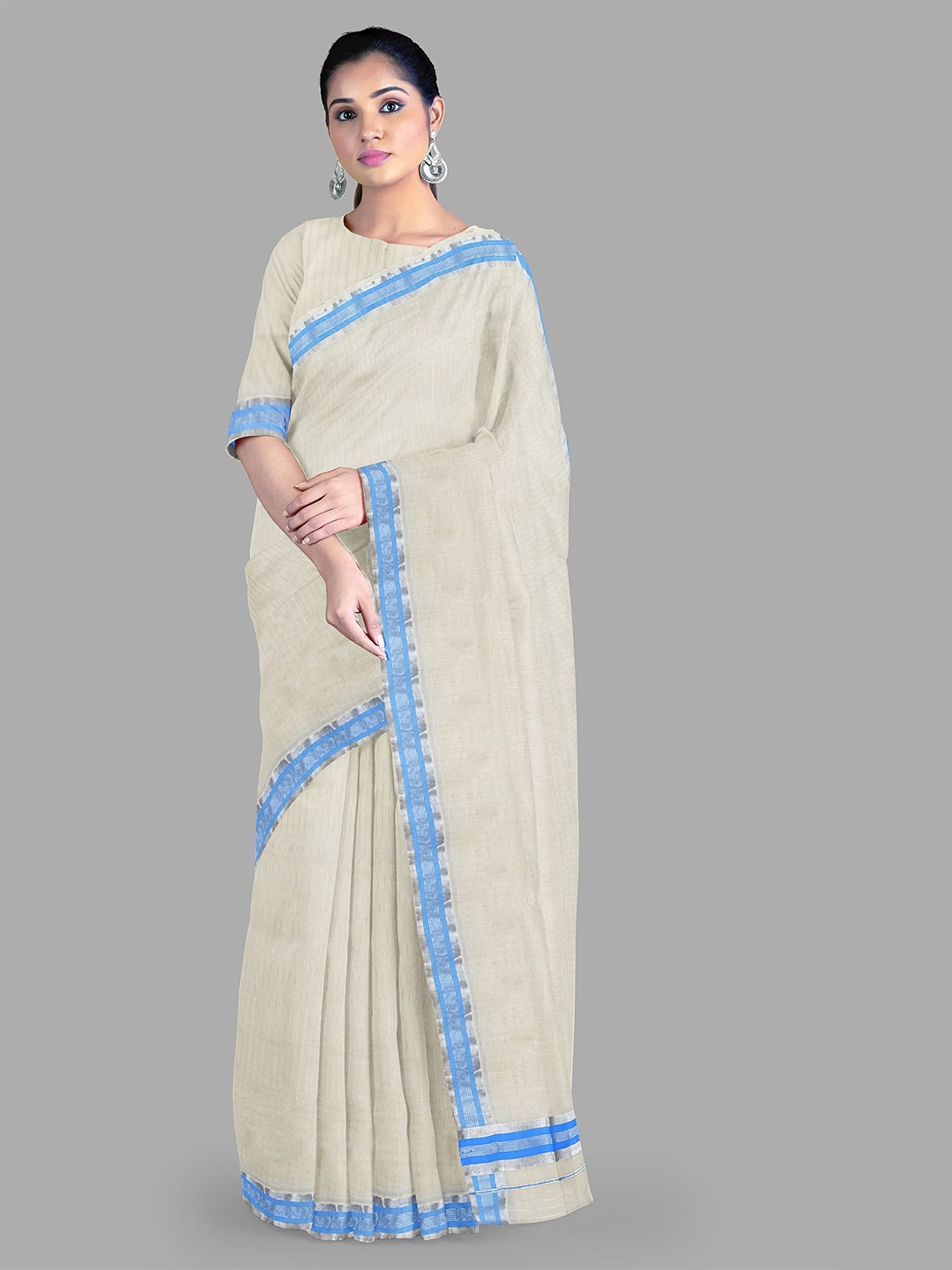 

The Chennai Silks Solid Pure Cotton Kasavu Saree With Zari, Off white