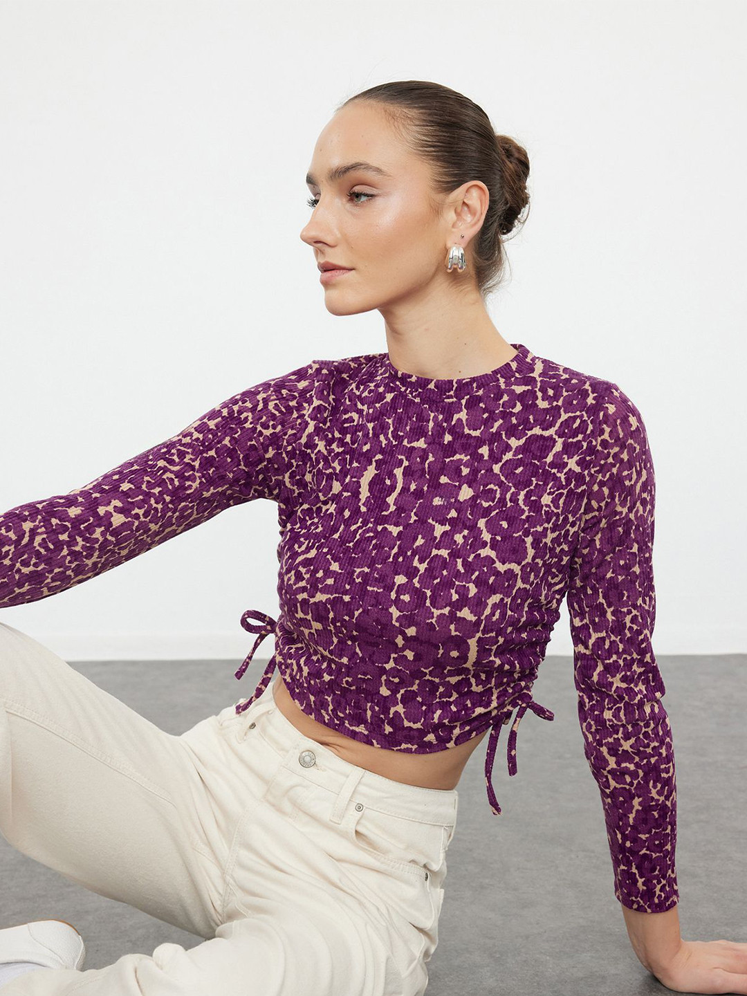 

Trendyol Floral Print Crop Top, Na