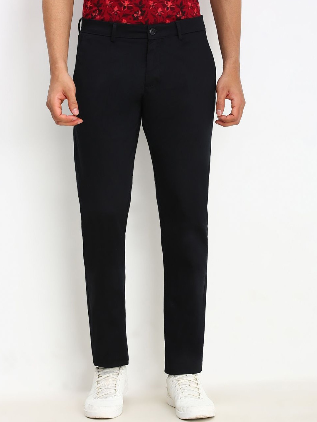 

Allen Solly Men Slim Fit Regular Trousers, Black