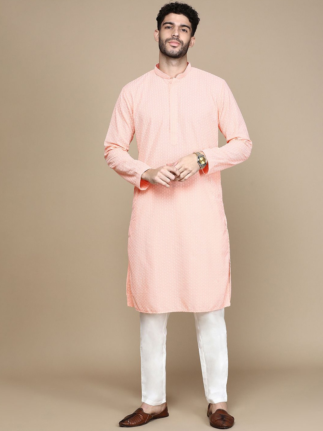 

Rishika Floral Embroidered Thread Work Pure Cotton Straight Kurta with Pyjamas, Pink