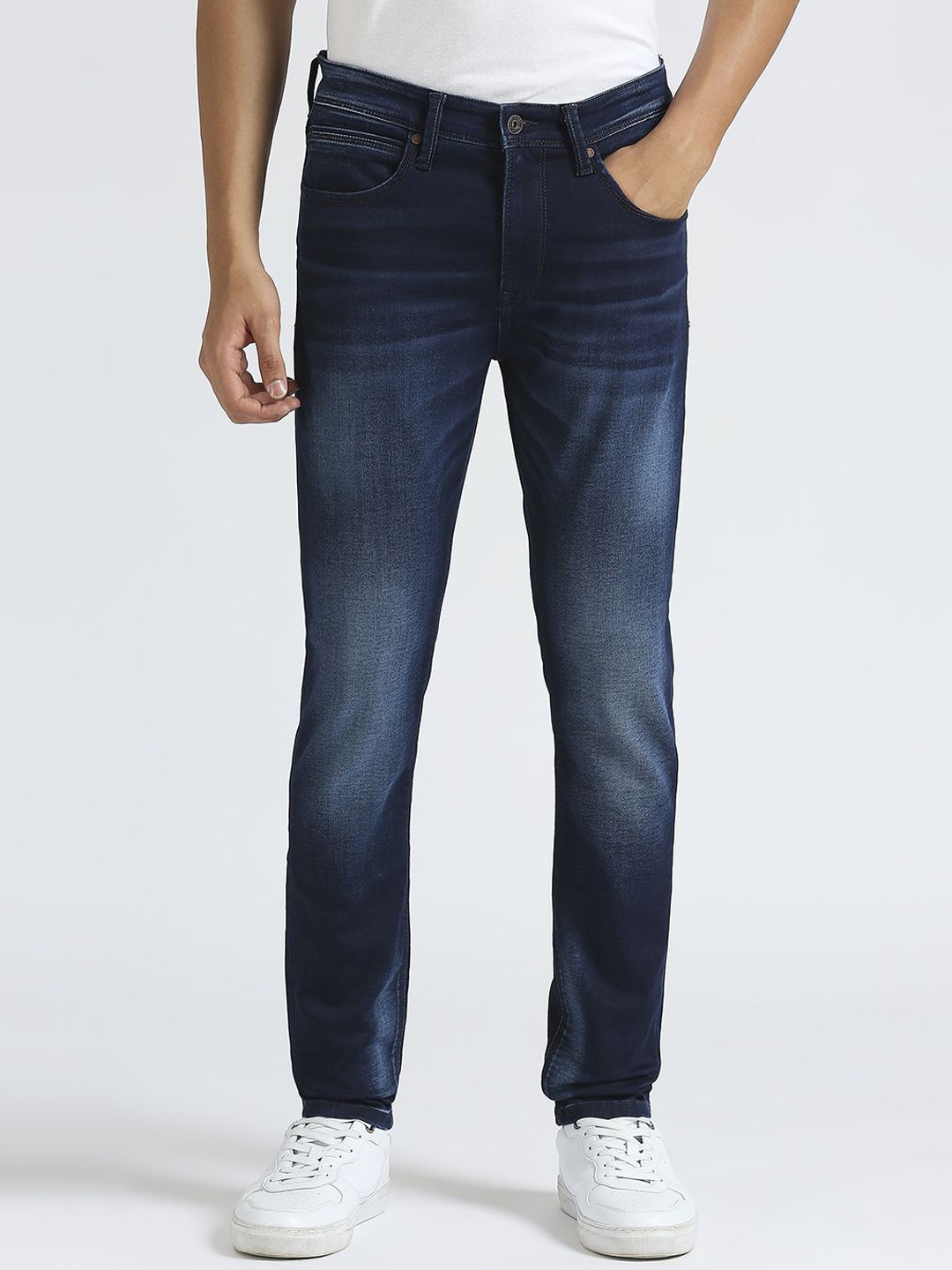 

Pepe Jeans Men Chinox Mid-Rise Light Fade Stretchable Jeans, Blue