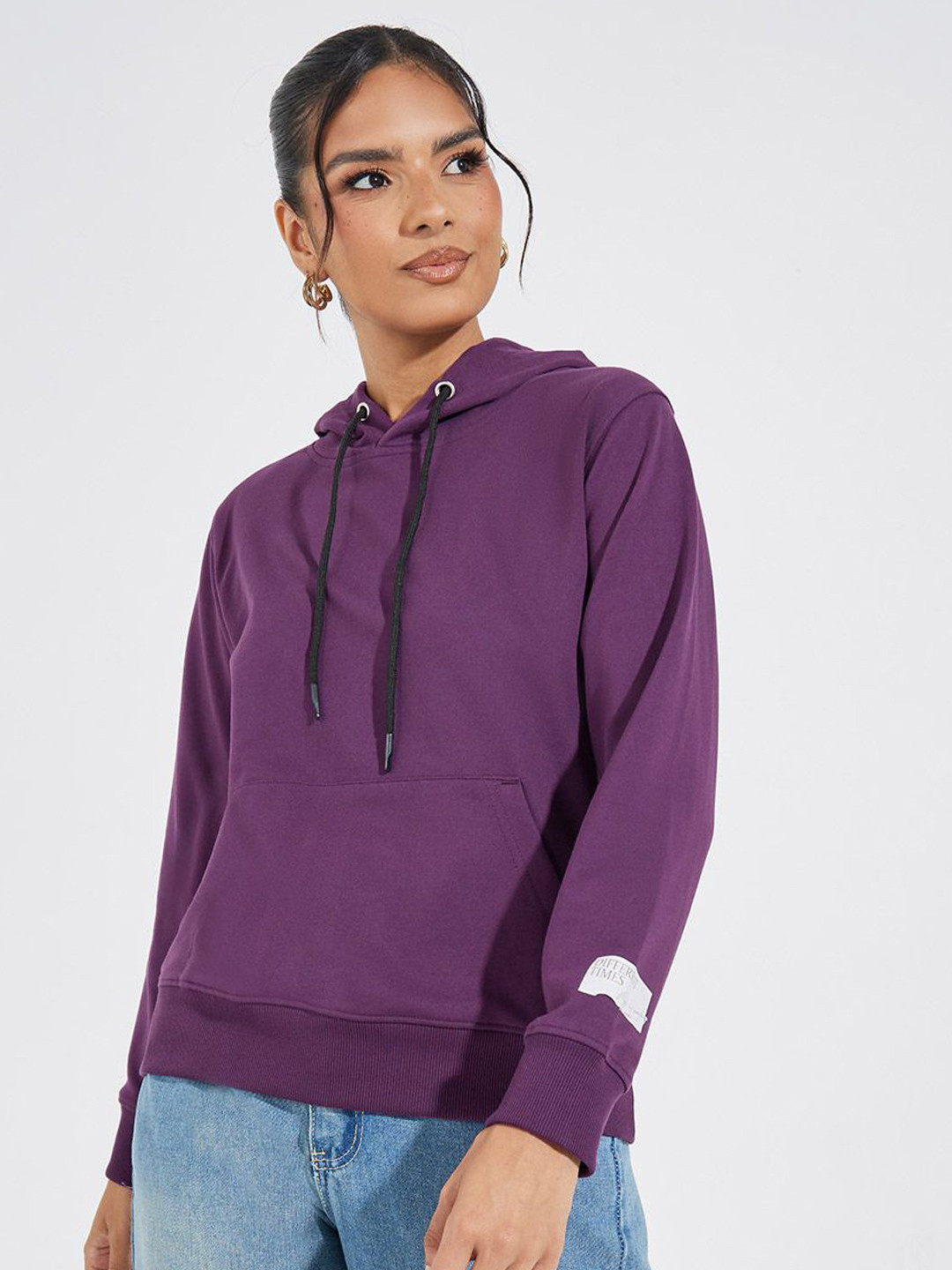 

Styli Women Regular Fit Sweatshirt Hoodie With Placement Badge, Purple