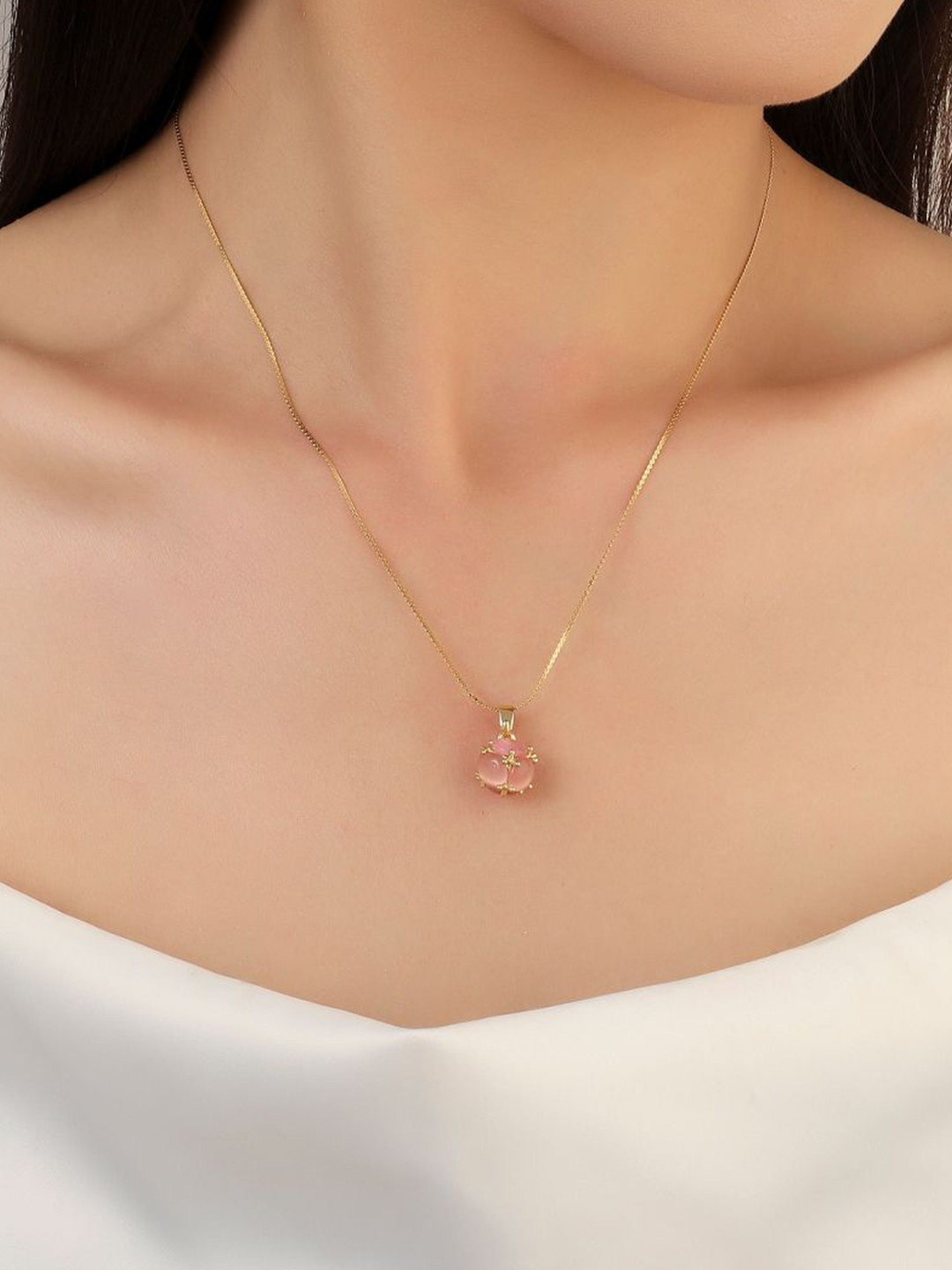 

SALTY Stainless Steel Ball Pendant Comes With Chain, Gold