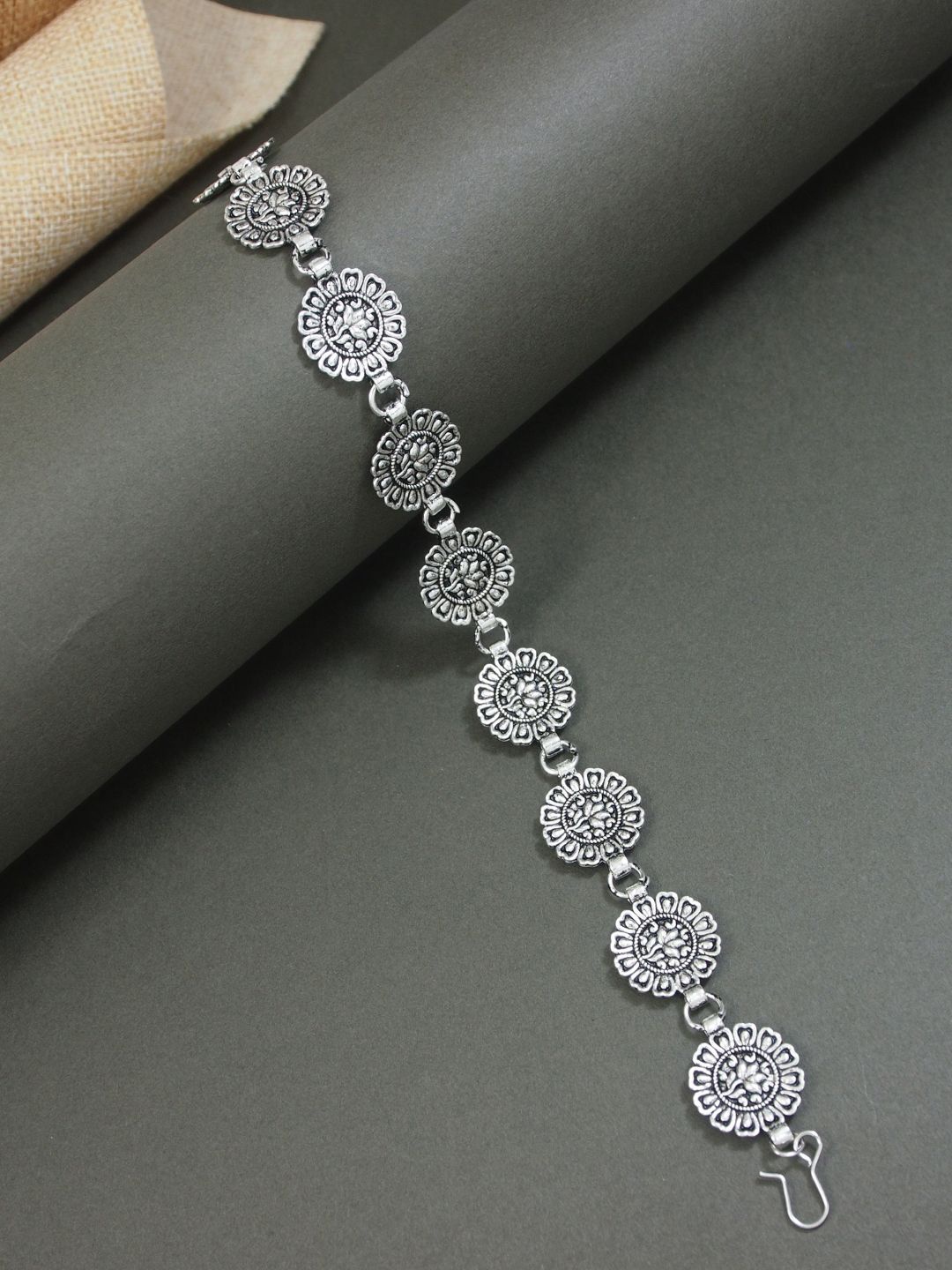 

I Jewels Silver-Plated Floral Textured Oxidised Sheeshphool