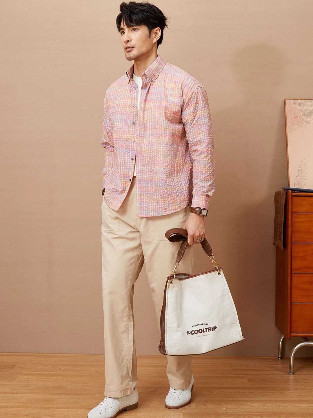 

StyleCast Men Opaque Checked Casual Shirt, Pink