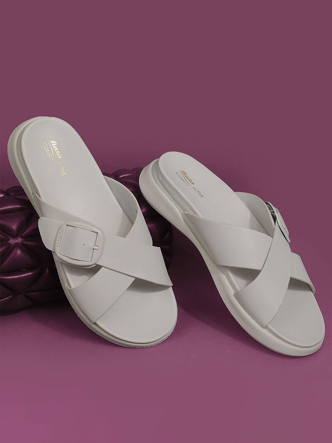 

Bata comfit Women Open Toe Flats, White