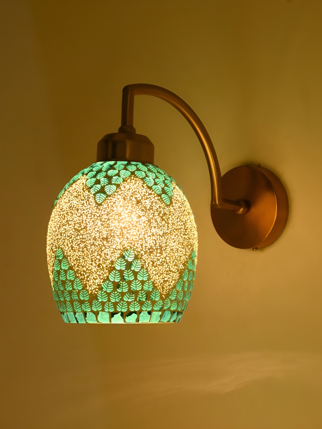 

Afast Blue and Off-White Textured Glass Traditional Rectangle Shaped Wall Lamp