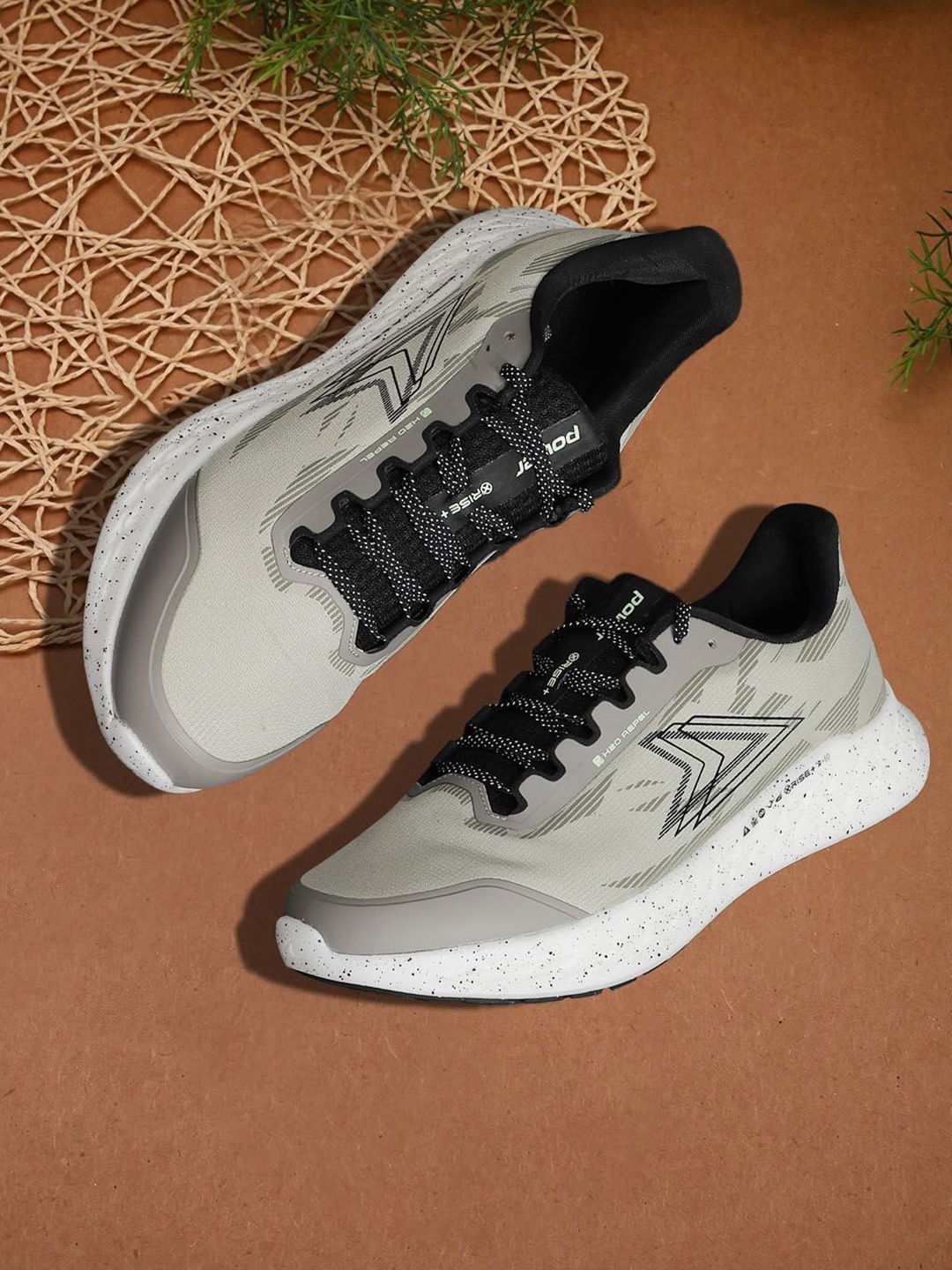 

Power Men Mesh Running Non-Marking Shoes, Grey
