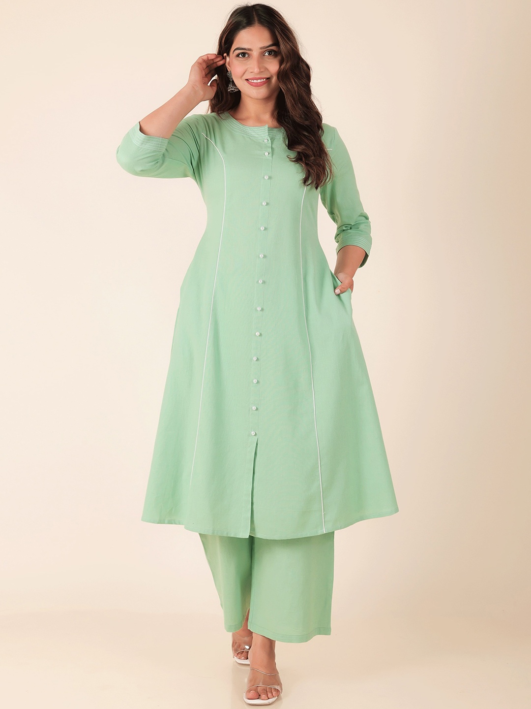 

Aramya Round Neck Linen Cotton A-line Kurta, Green