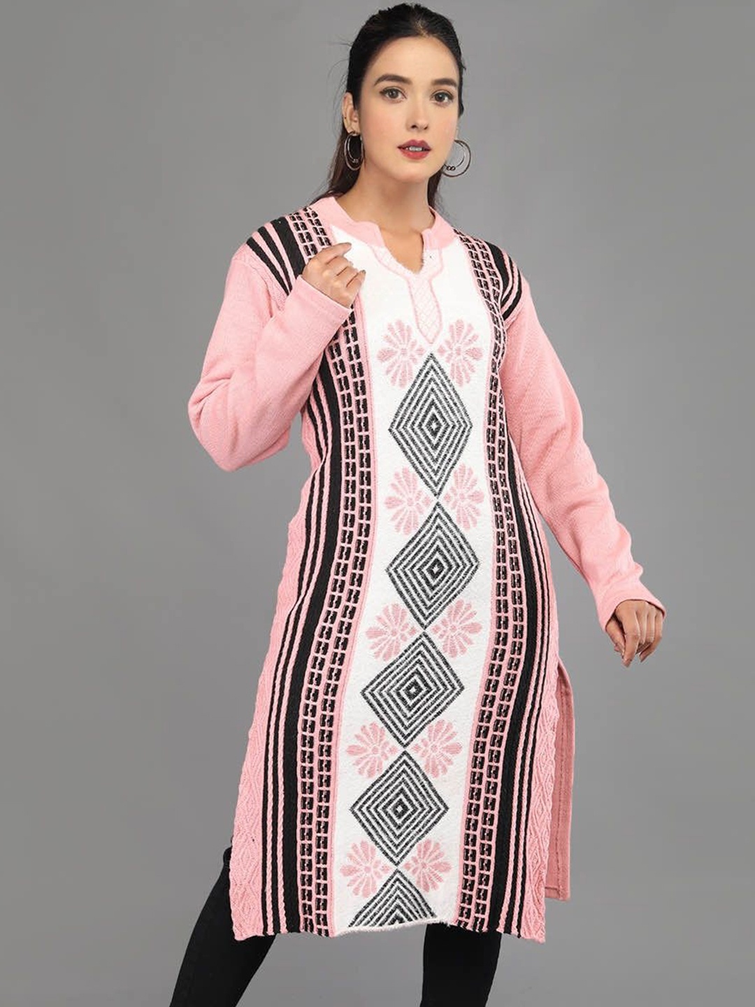 

TYSORT Geometric Woven Design Woollen Straight Kurta, Pink