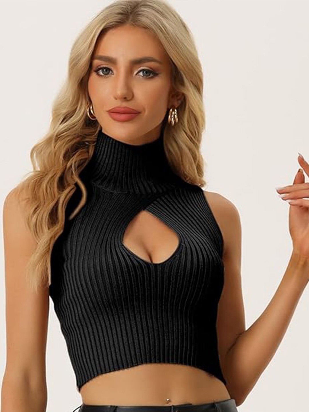 

LULU & SKY Striped Crop Top, Black