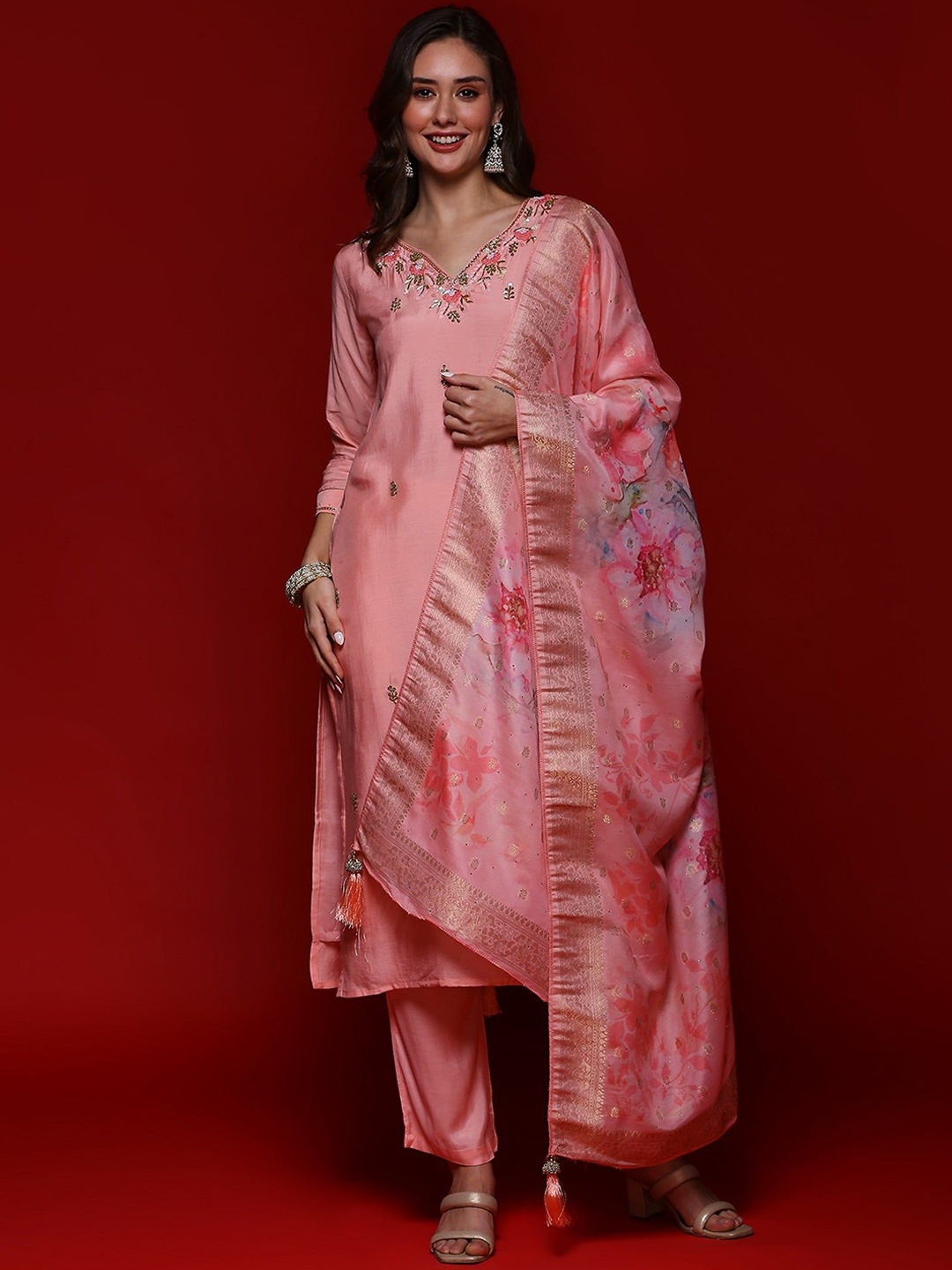 

Peachmode Floral Embroidered V-Neck Thread Work Kurta With Trousers & Dupatta, Pink