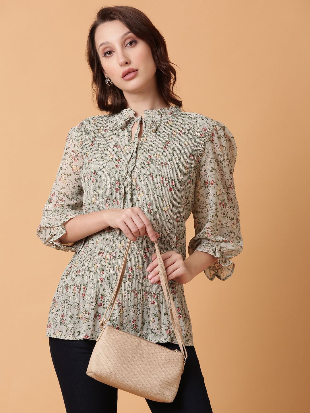

SHOWOFF Floral Print Puff Sleeve Accordion Pleats Chiffon Top, Green