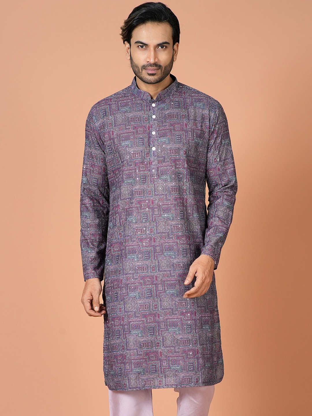 

Sayisha Geometric Printed Mandarin Collar Straight Kurta, Maroon