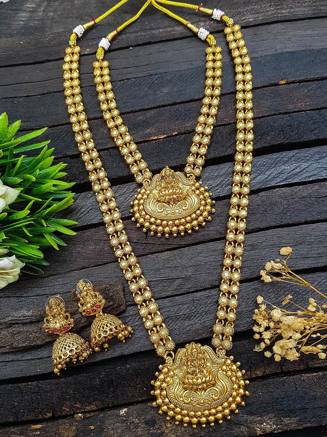 

GRIIHAM Gold-Plated CZ Studded & Beaded Temple Jewellery Set