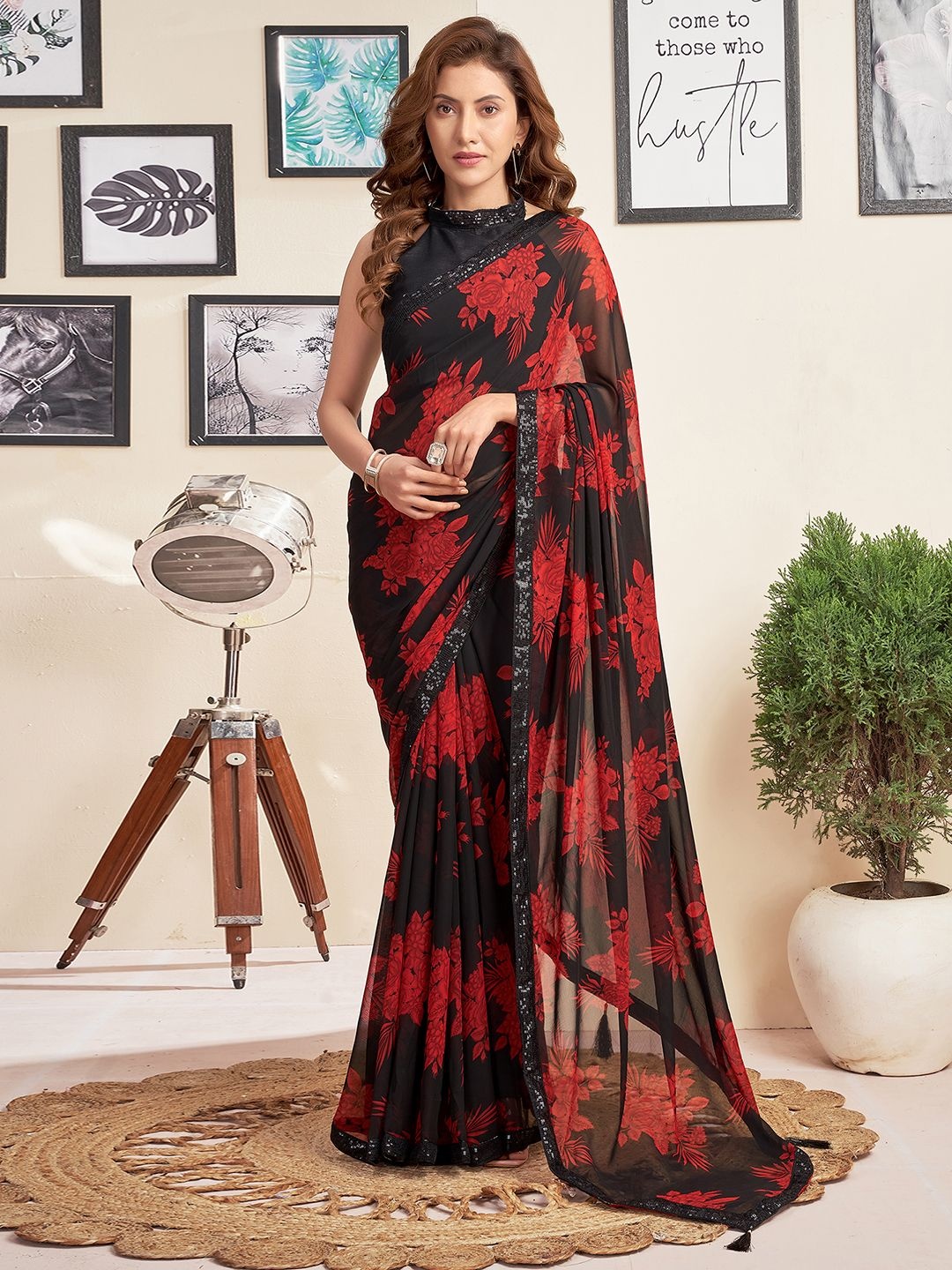 

KALINI Floral Embelished Sequinned Dabu Saree, Red