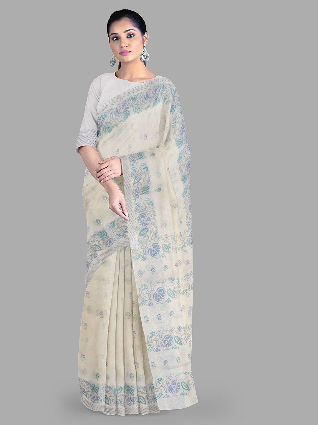 

The Chennai Silks Floral Pure Cotton Gadwal Saree, Cream