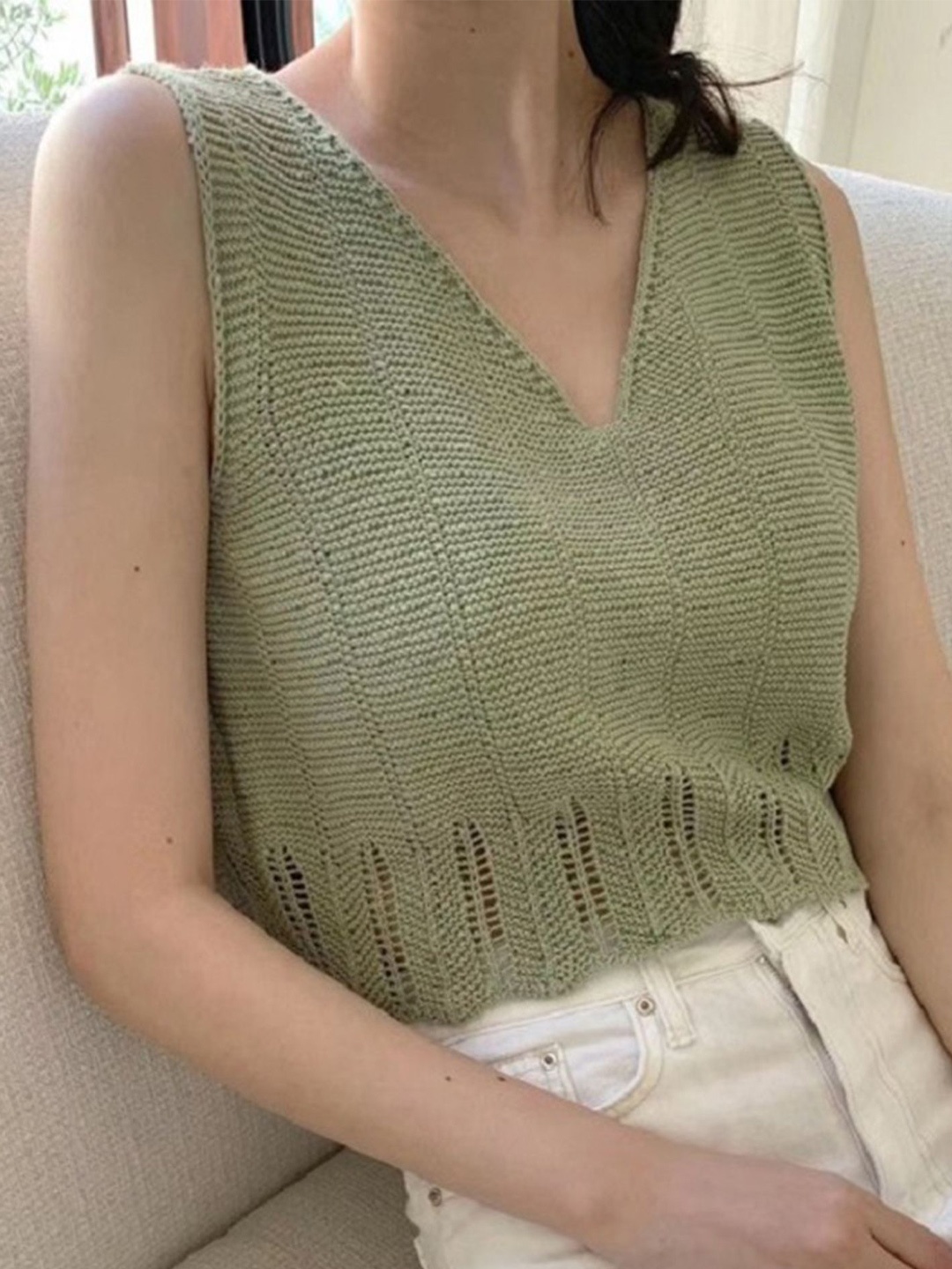 

LULU & SKY Extended Sleeves Top, Green
