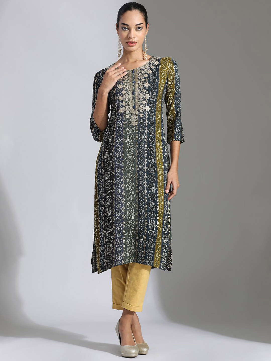 

Jaipur Kurti Bandhani Embroidered Straight Kurta, Blue
