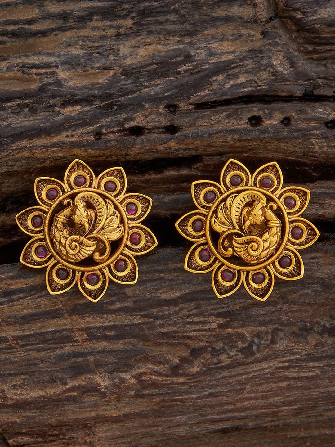 

Kushal's Fashion Jewellery Gold-Plated Peacock Shaped Stone Studded Studs Earrings