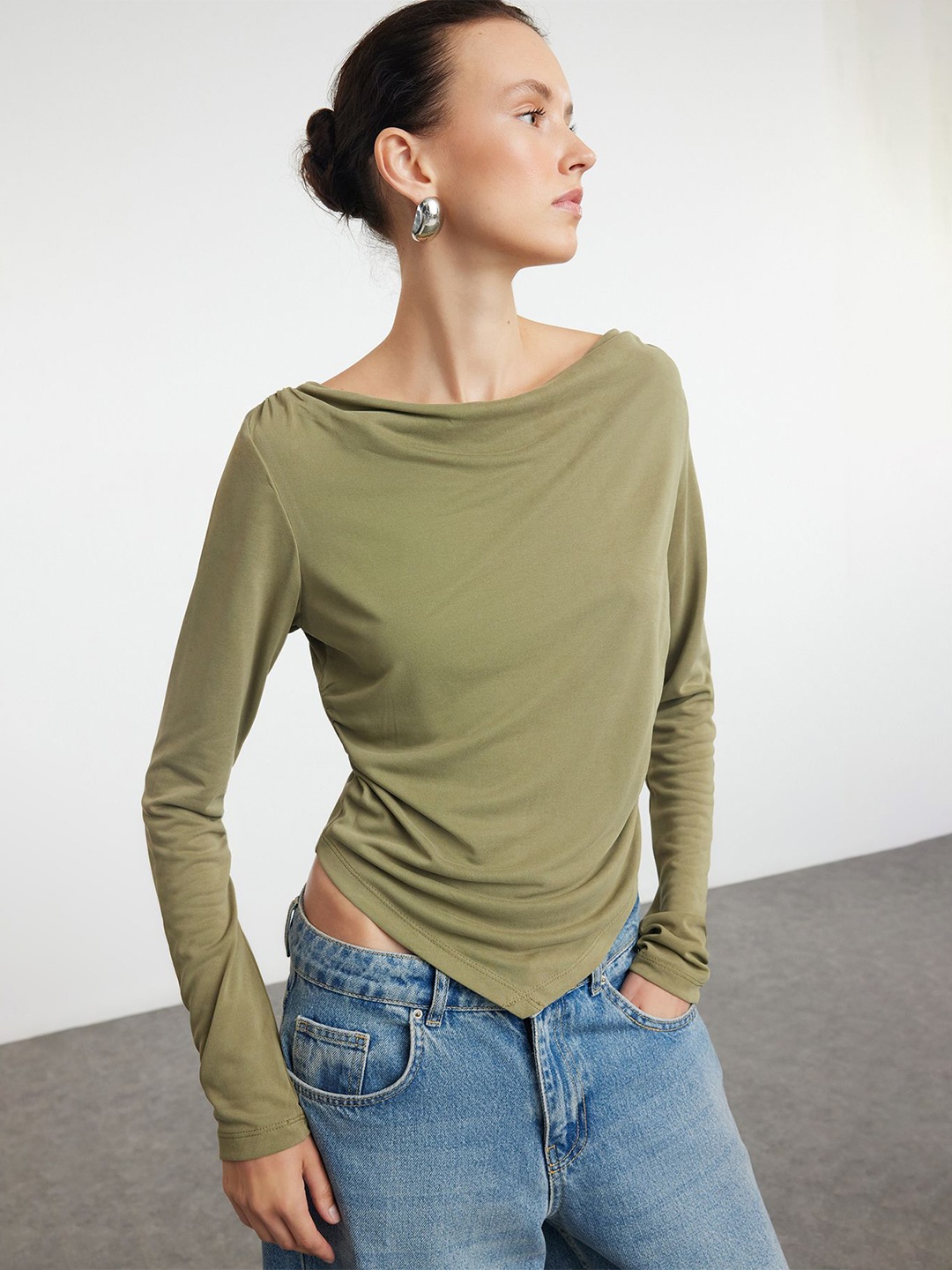 

Trendyol Cowl Neck Top, Na