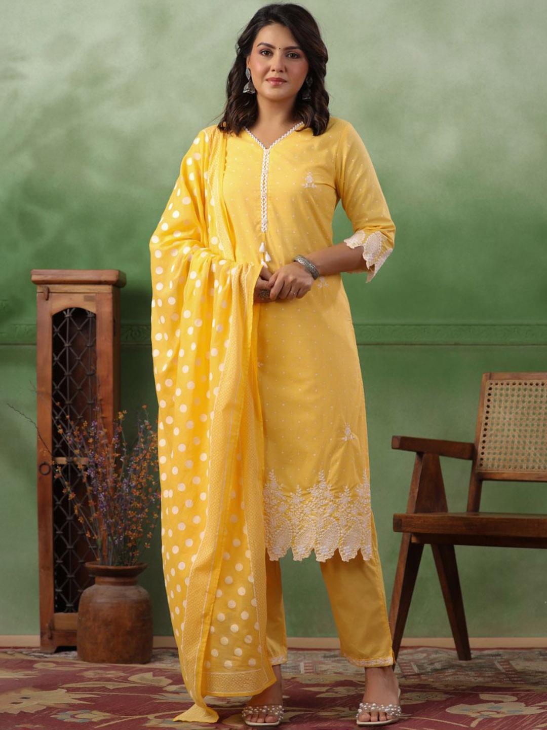 

Kiana Paisley Embroidered Pure Cotton Straight Kurta With Trousers & Dupatta, Yellow