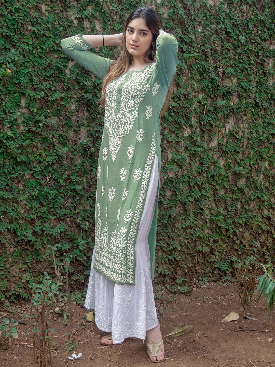 

Anni Designer Floral Embroidered Notch Neck Chikankari Straight Kurta, Green