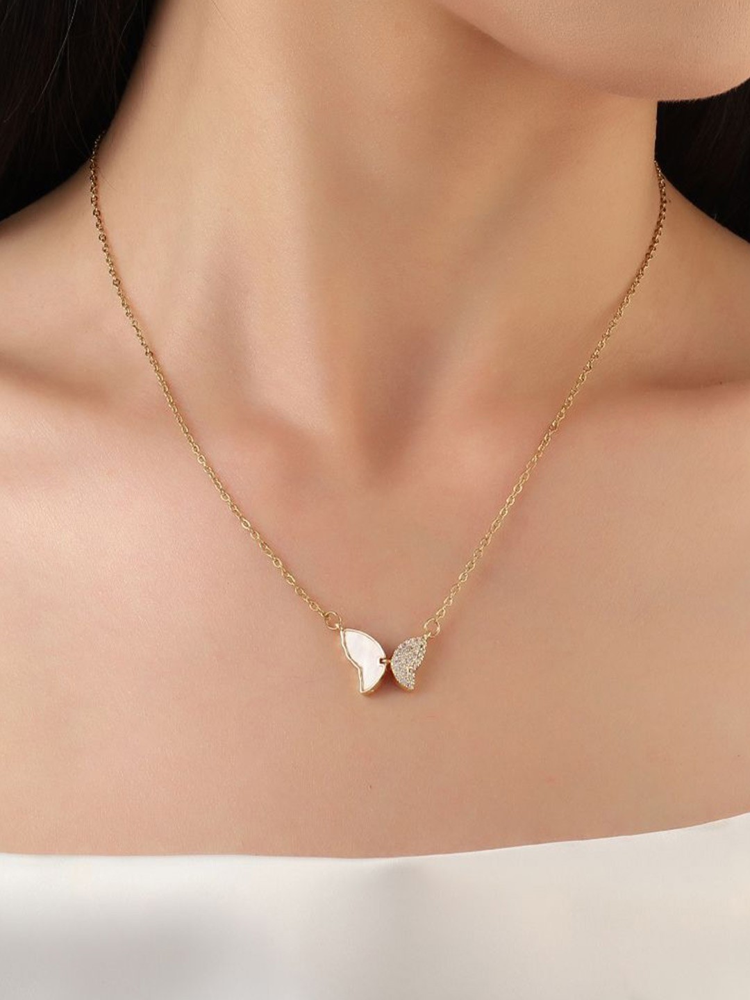 

SALTY Mismatched Wingy Stainless Steel Stone- Studded Necklace, Gold