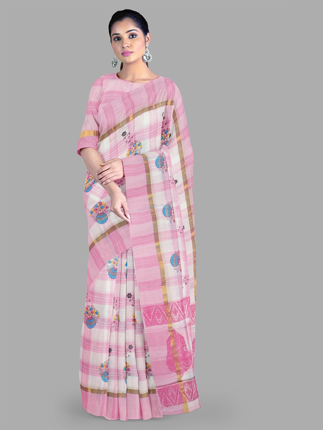 

The Chennai Silks Floral Zari Pure Cotton Gadwal Saree, Pink