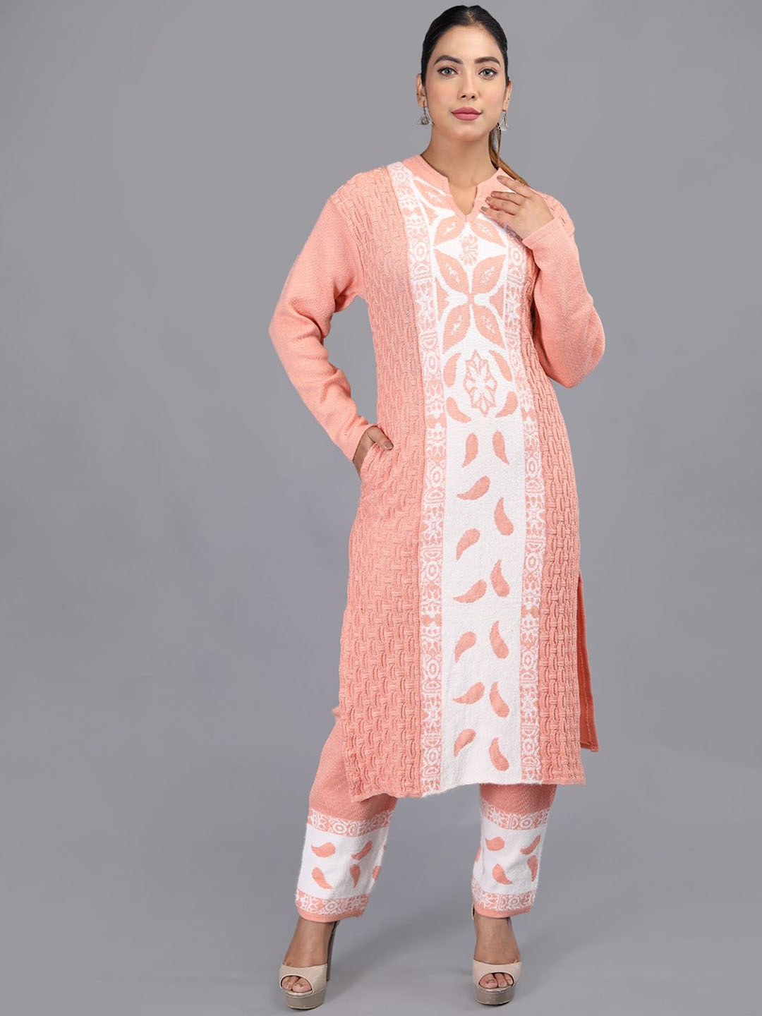 

TYSORT Floral Woven Design Mandarin Collar Knitted Weave A-Line Kurta With Trouser, Pink