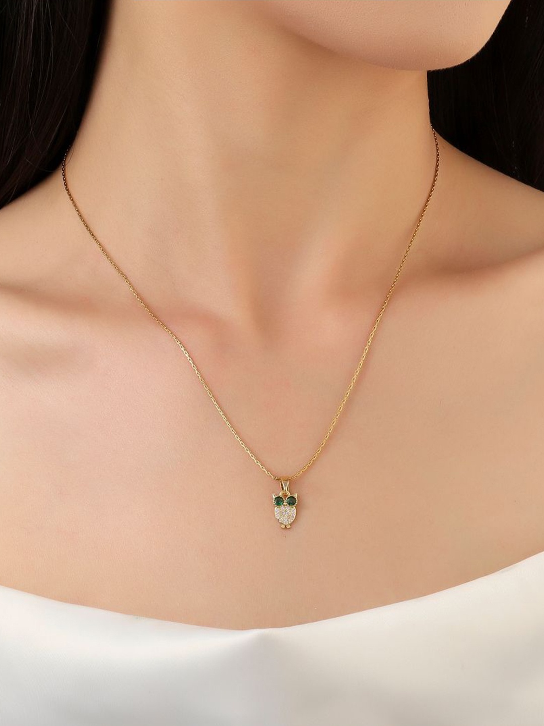 

SALTY Gold-Plated Baby Owl Stainless Steel Pendant
