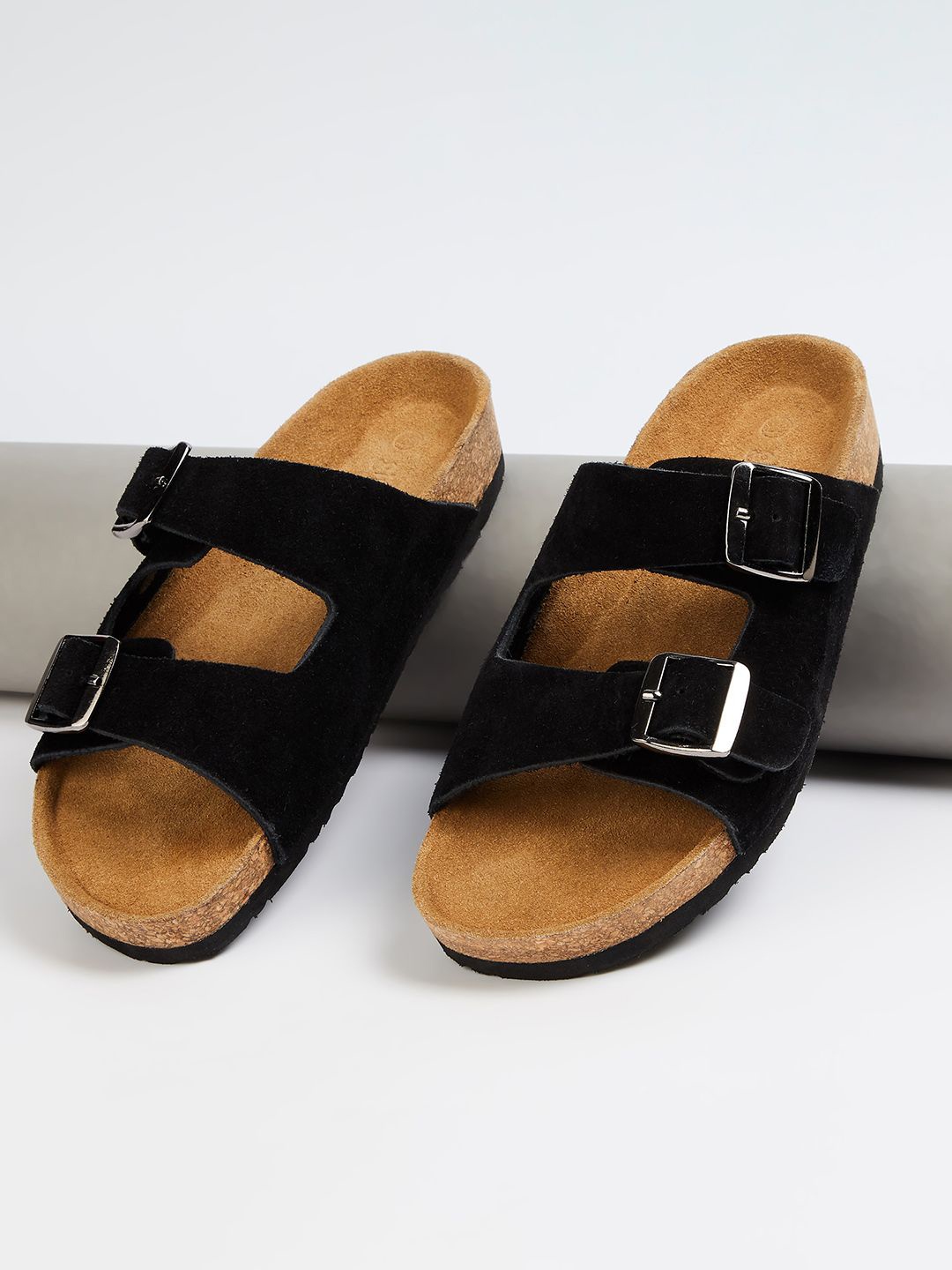 

Ginger by Lifestyle Women Buckle Detail Open Toe Flats, Black