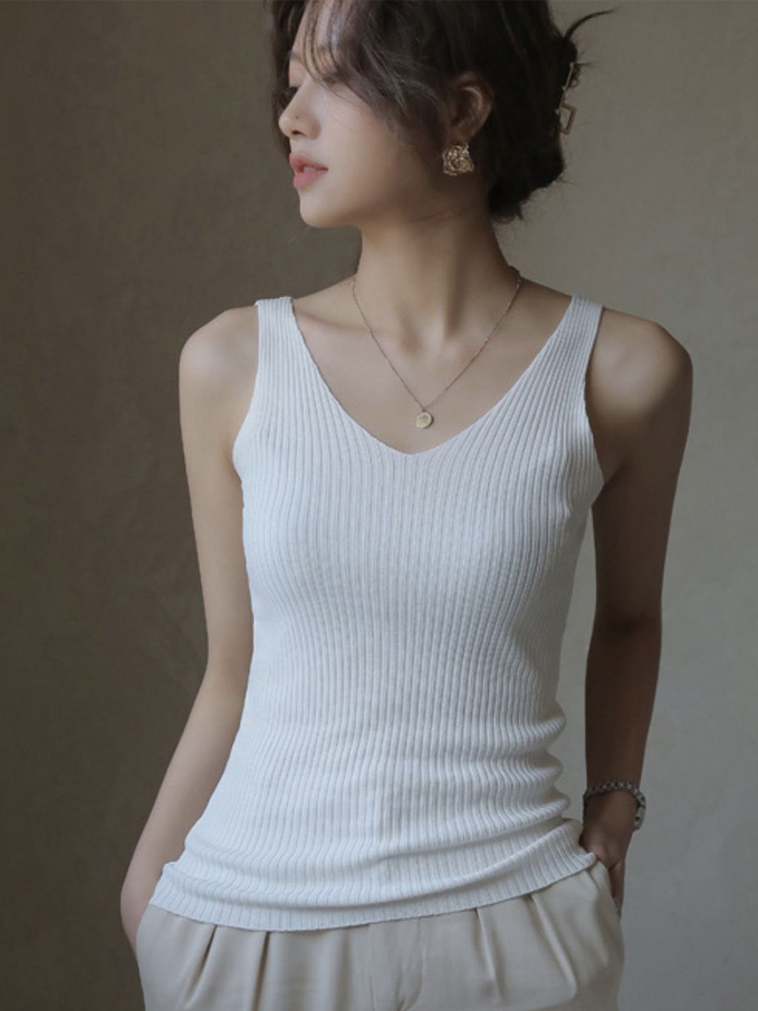 

LULU & SKY Top, White