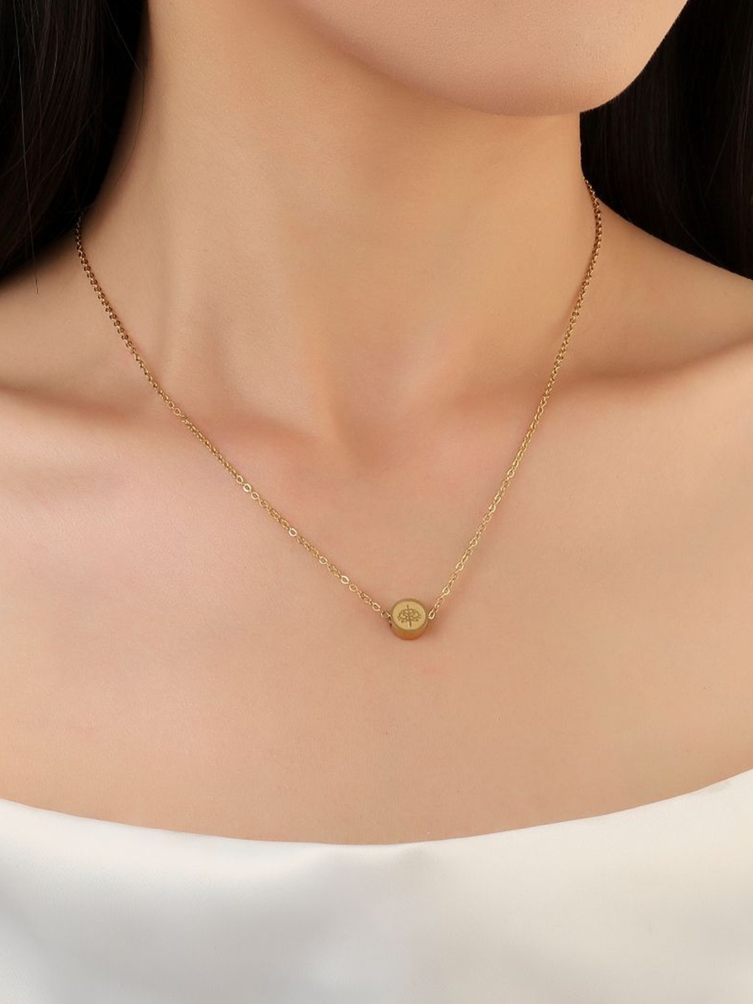 

SALTY Embossed Stainless Steel Minimal Necklace, Gold