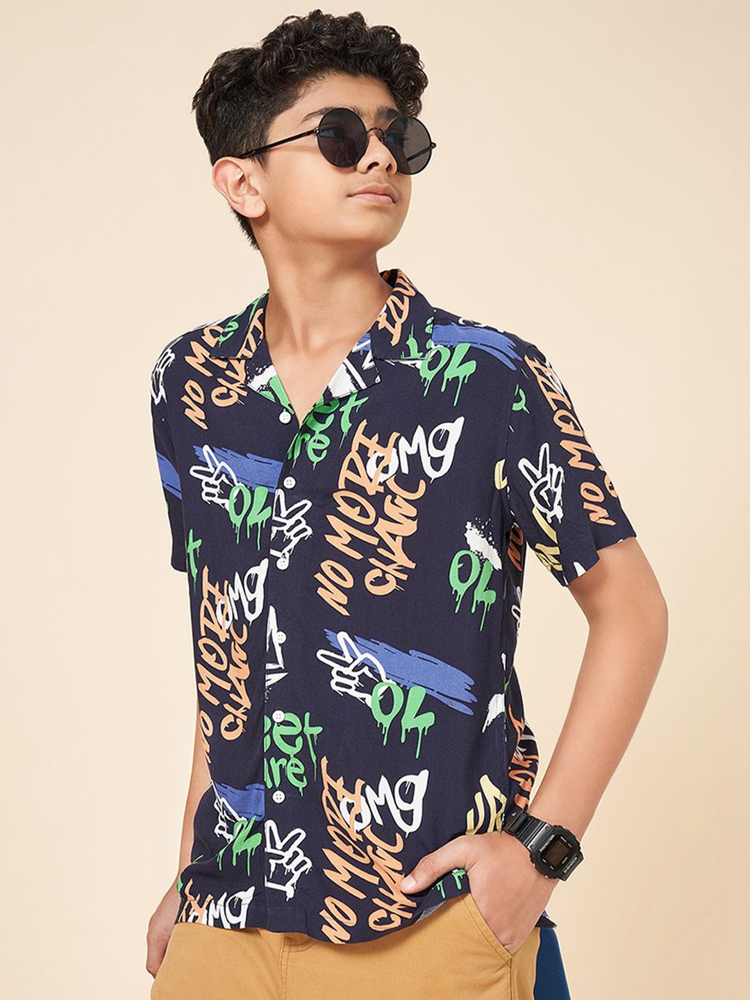 

Coolsters by Pantaloons Boys Floral Opaque Printed Casual Shirt, Navy blue