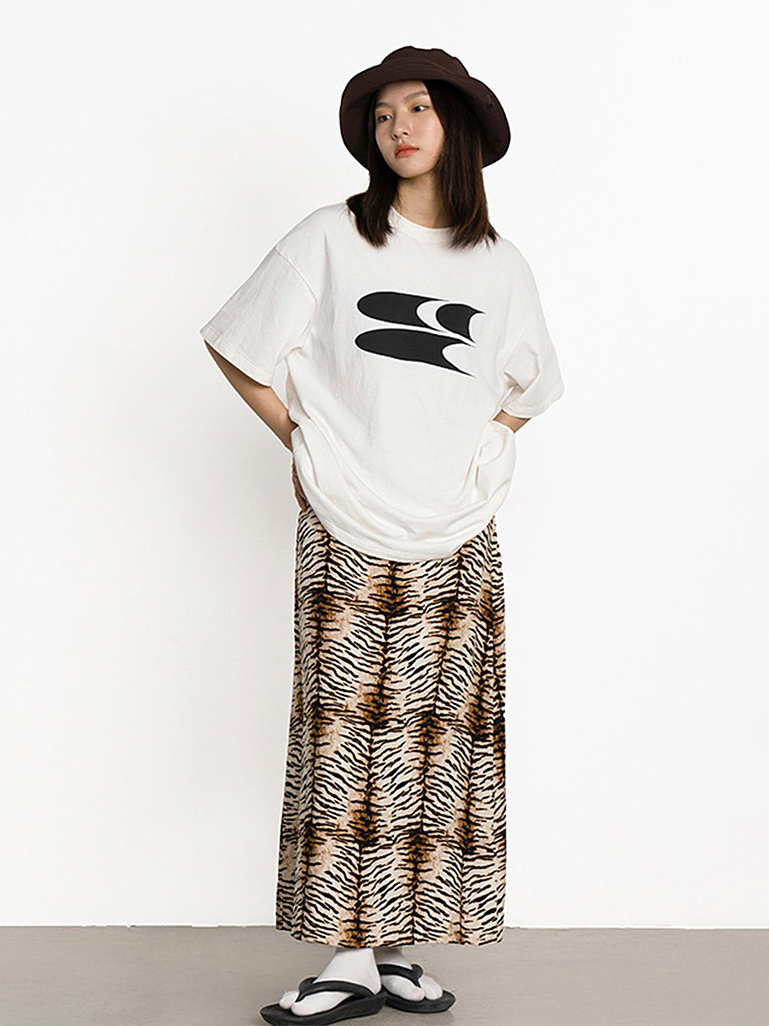 

LULU & SKY Print Cotton Top, White