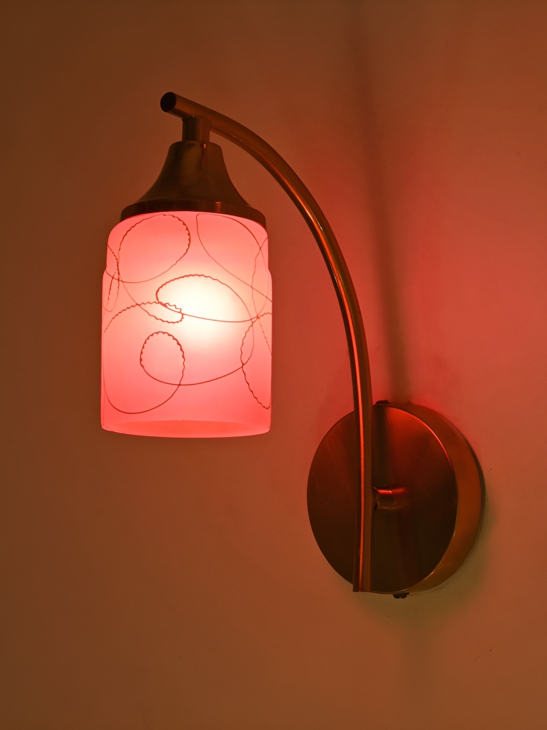 

Afast Pink & White Glass Contemporary Cylinderical Shaped Wall Lamp