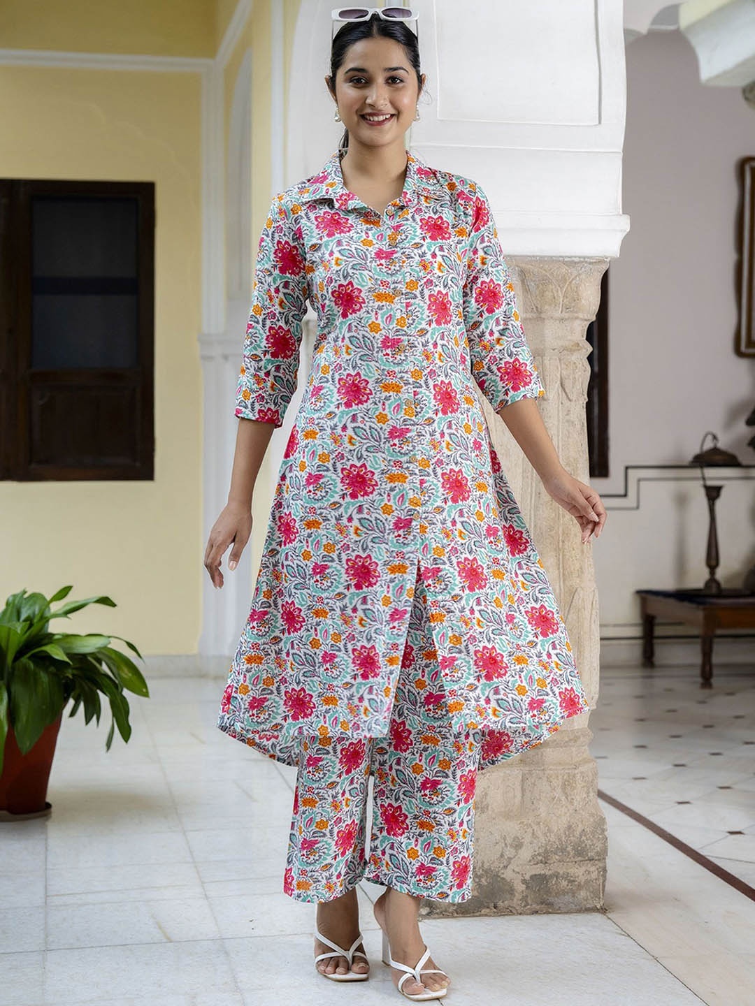 

Shrivani Floral Printed Shirt Collar Pure Cotton A-Line Kurta with Trousers, Pink