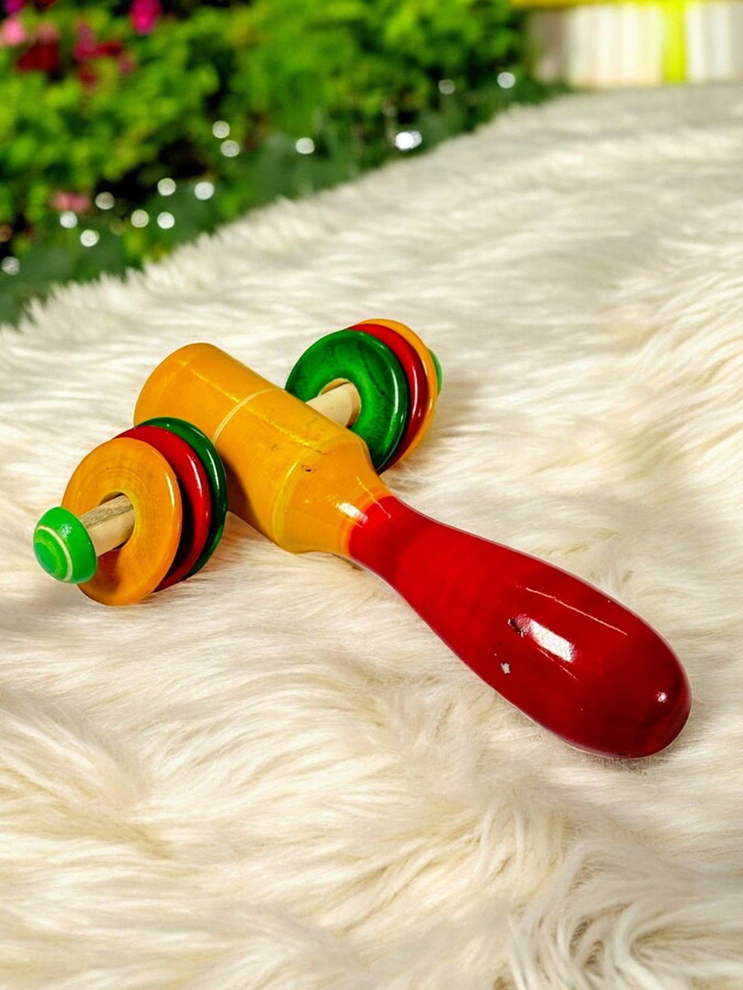 

LITTLE GINNIE Kids Wooden Toys Ring Rattle, Red