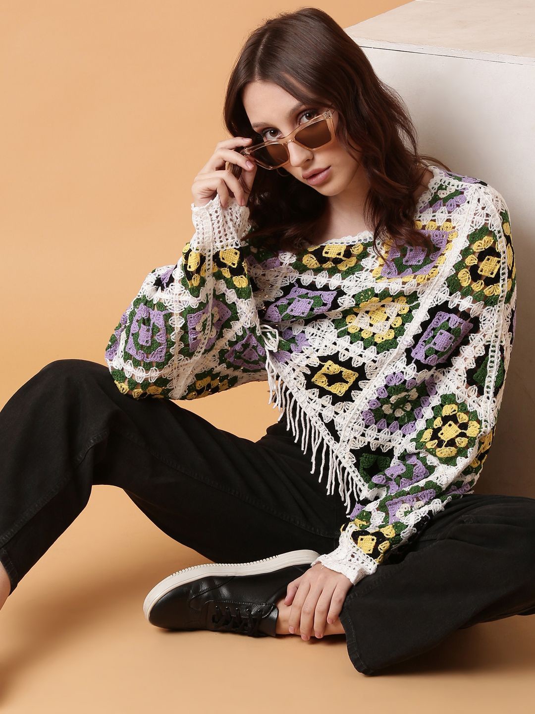 

SHOWOFF Crochet Cape Top, White