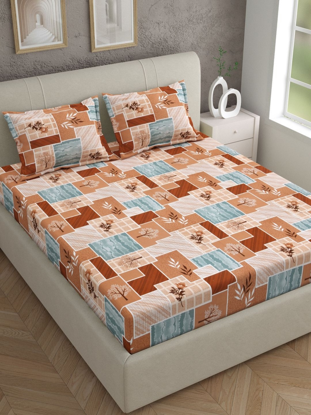 

EverHOME Brown & White Geometric 144 TC Cotton King Bedsheet with 2 Pillow Covers