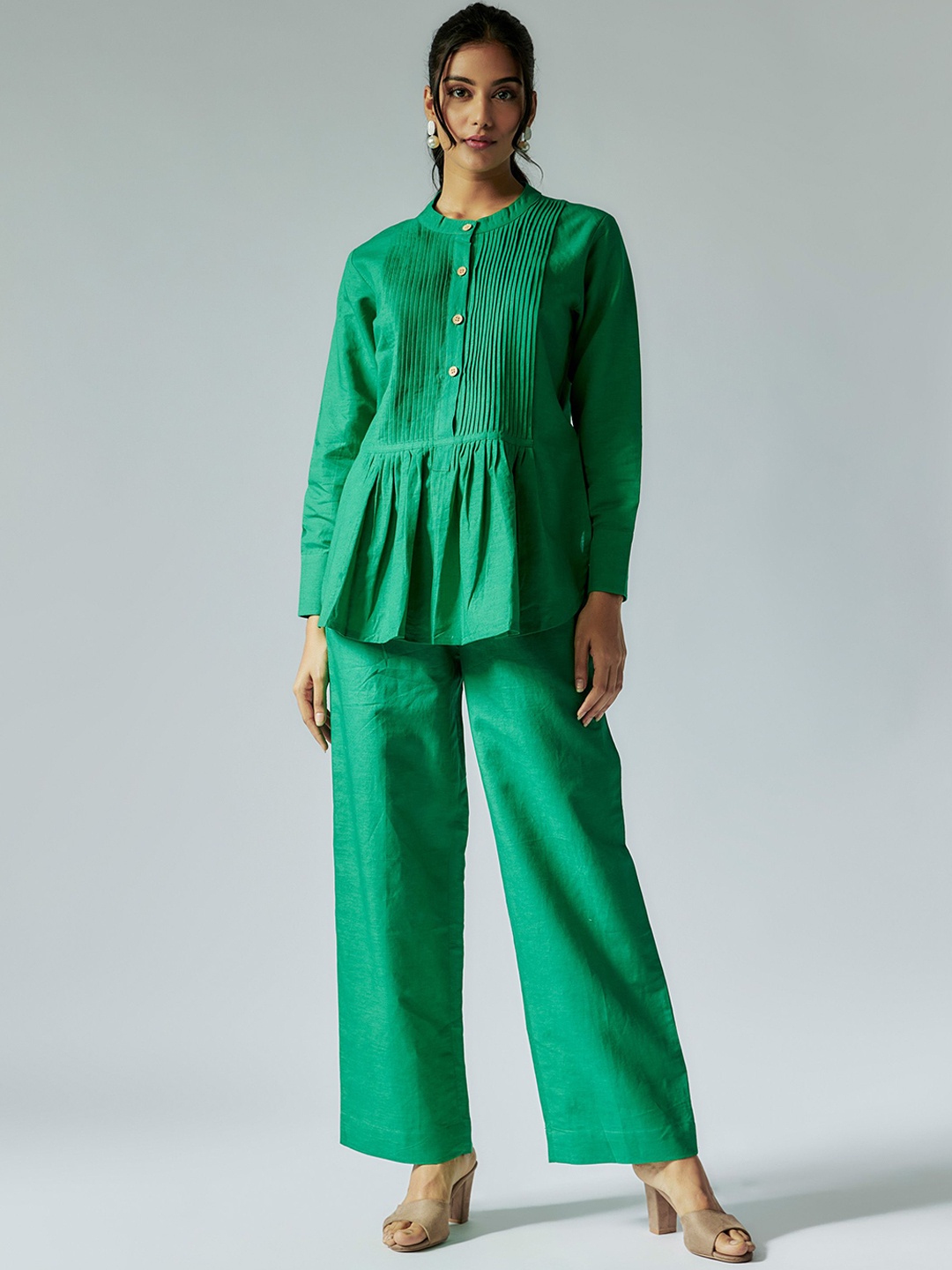 

Maisolos Pintuck Detail Mandarin Collar Cotton Linen Top & Trouser, Green