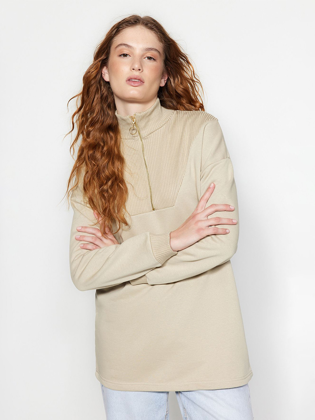 

Trendyol Women Sweatshirt, Na