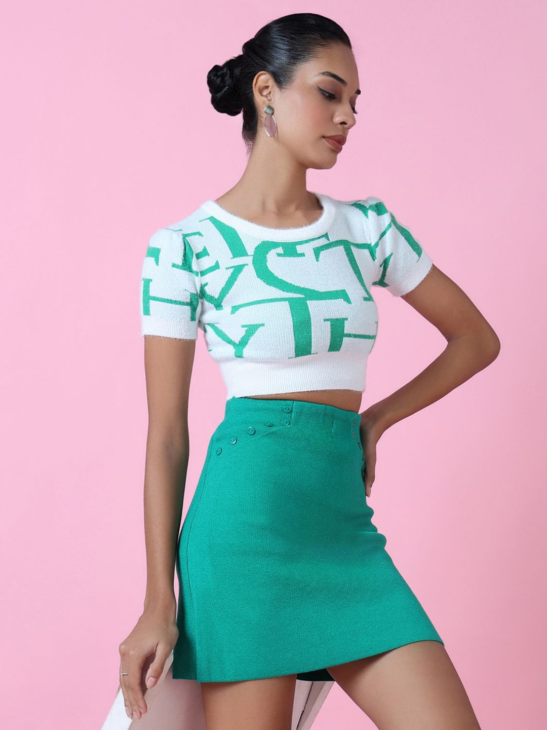 

SHOWOFF Crop Top, Green