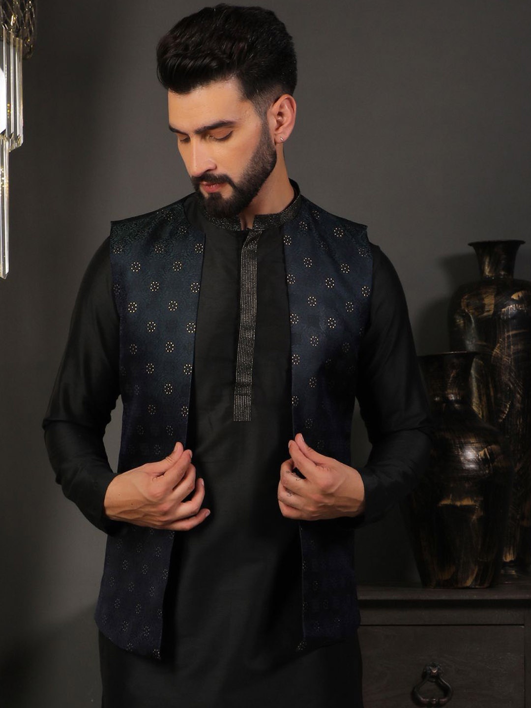 

DEYANN Men Printed Mandarin Collar Nehru Jacket, Green