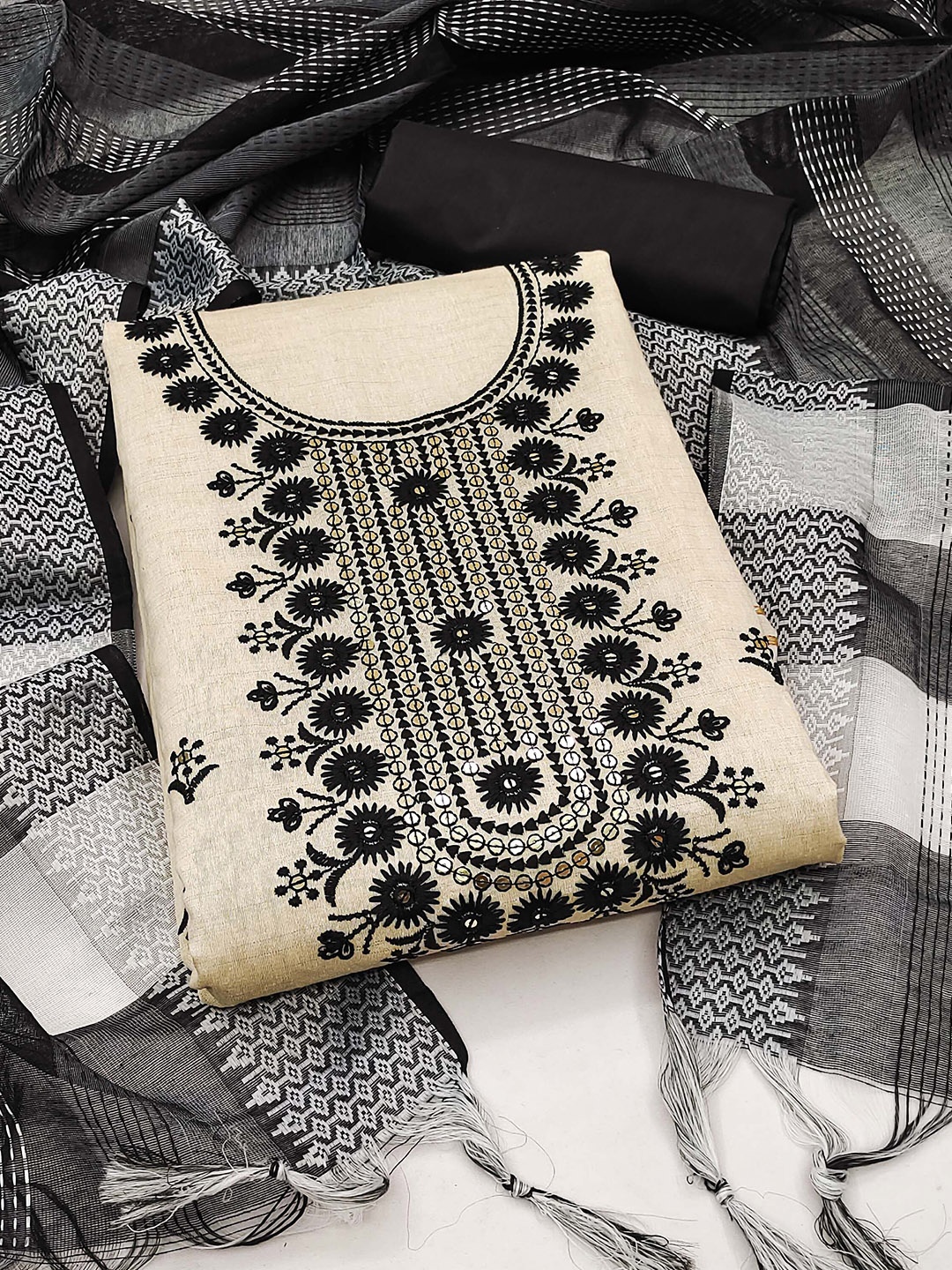 

Ishin Ethnic Motifs Embroidered Sequinned Unstitched Dress Material, Black
